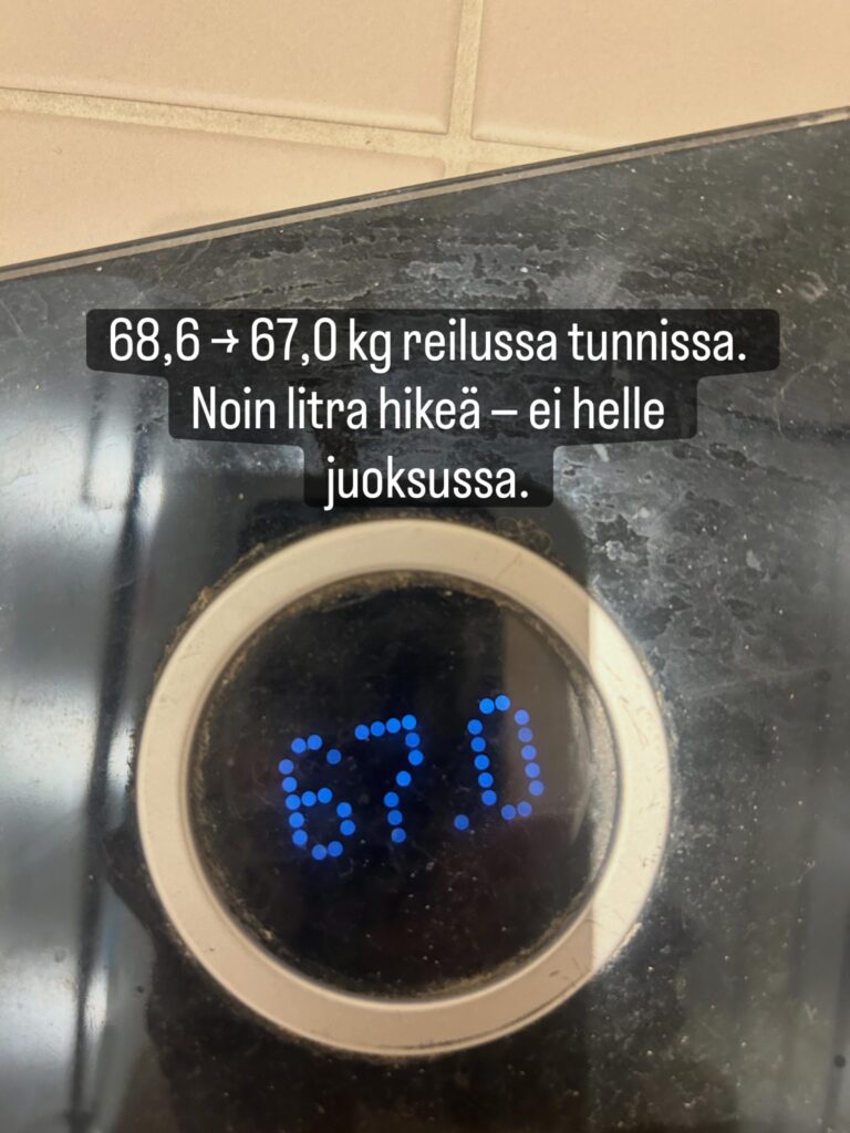 Vaaka näyttää 67,0 kg lenkin jälkeen